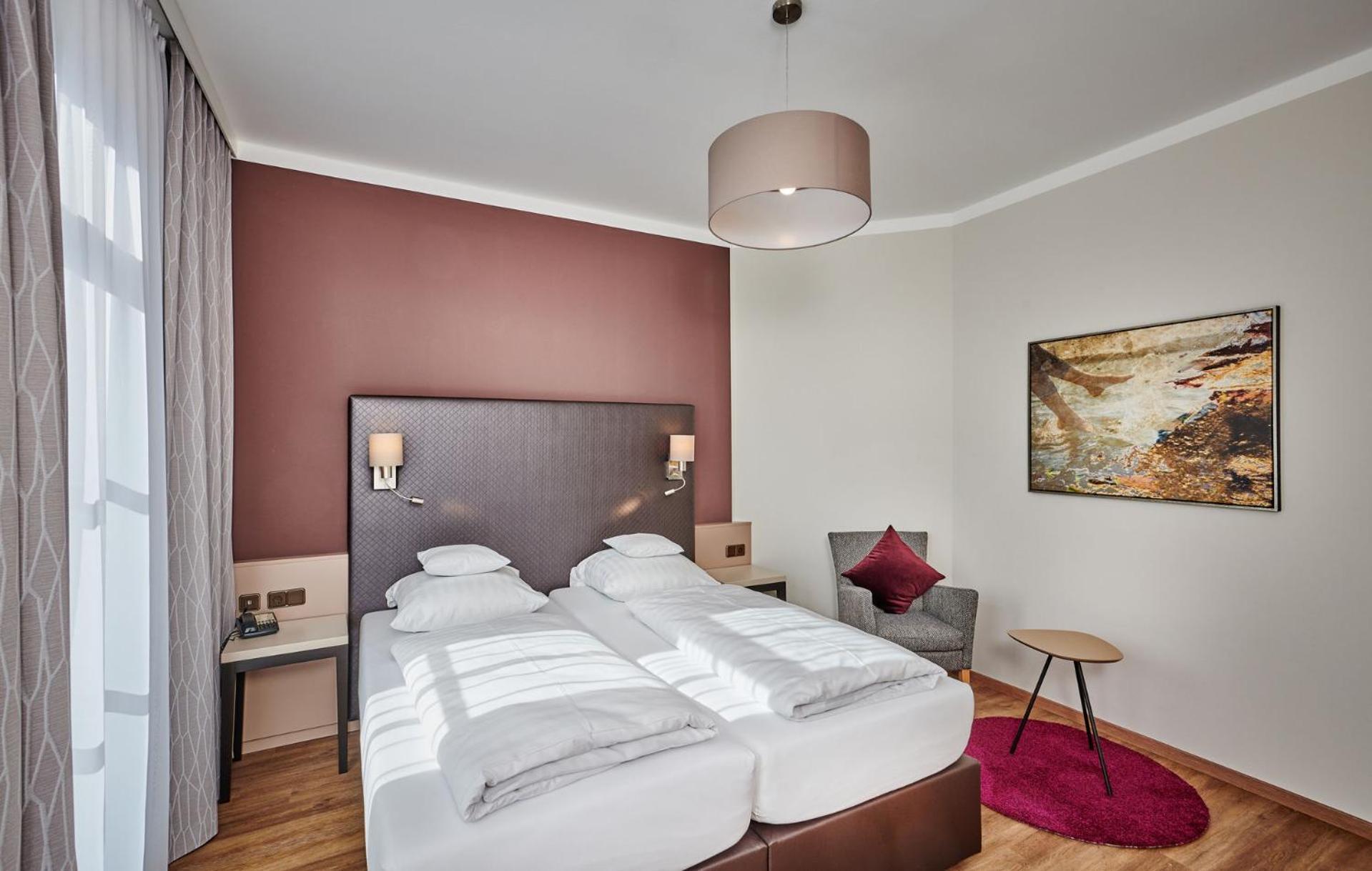 Hotel Am See Neutraubling Δωμάτιο φωτογραφία