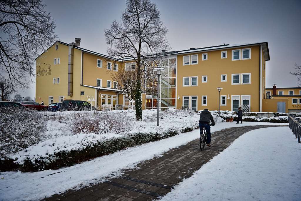 Hotel Am See Neutraubling Εξωτερικό φωτογραφία